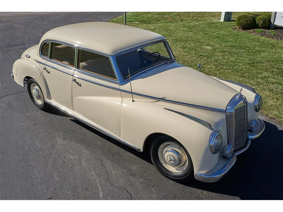 1954 Mercedes-Benz W186 & W189 Adenauer - Image 4 of 31