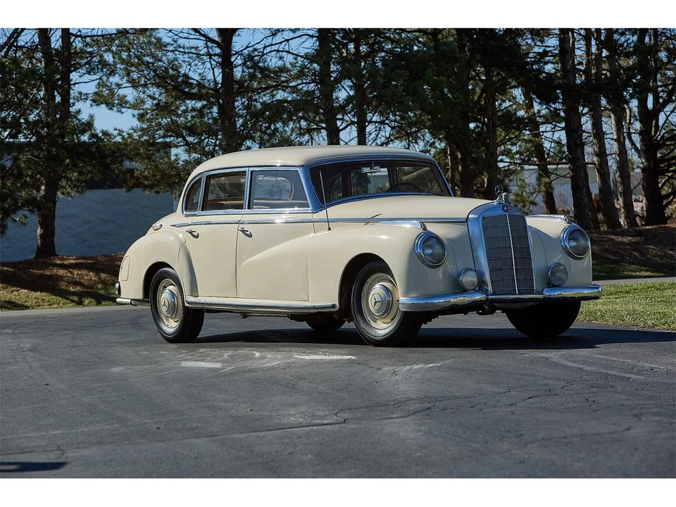 1954 Mercedes-Benz W186 & W189 Adenauer - Image 14 of 31