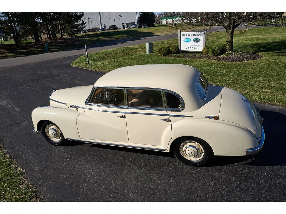 1954 Mercedes-Benz W186 & W189 Adenauer - Image 10 of 31