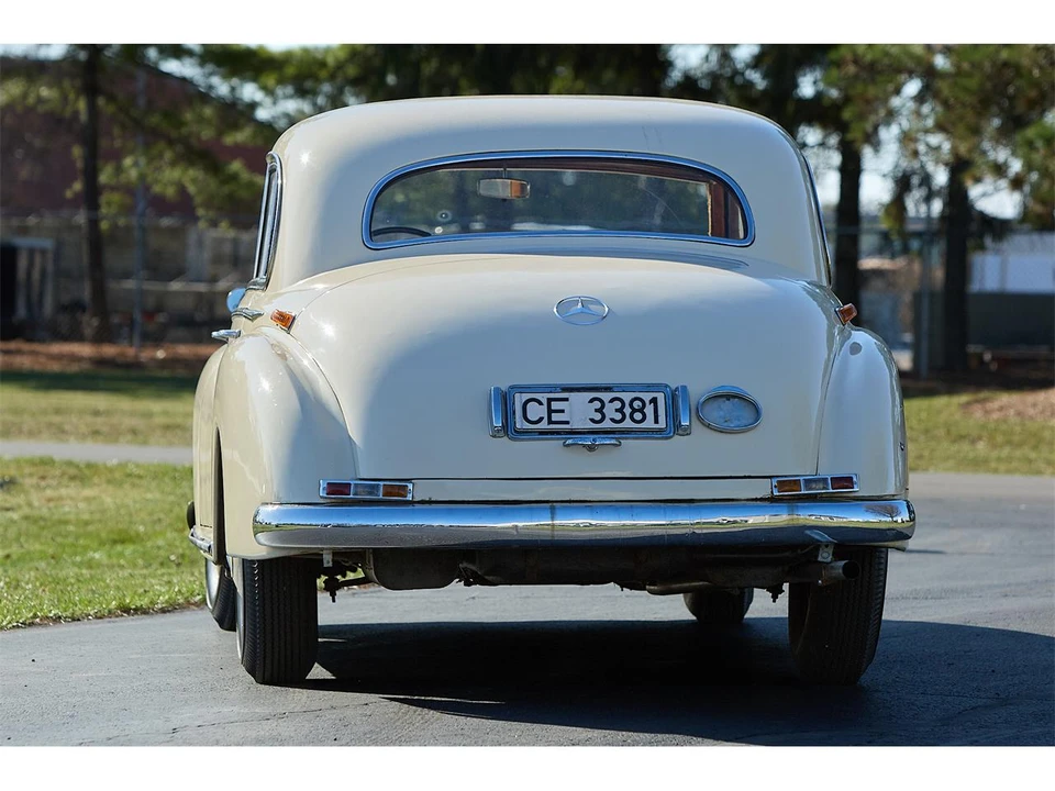 1954 Mercedes-Benz W186 & W189 Adenauer - Image 20 of 31