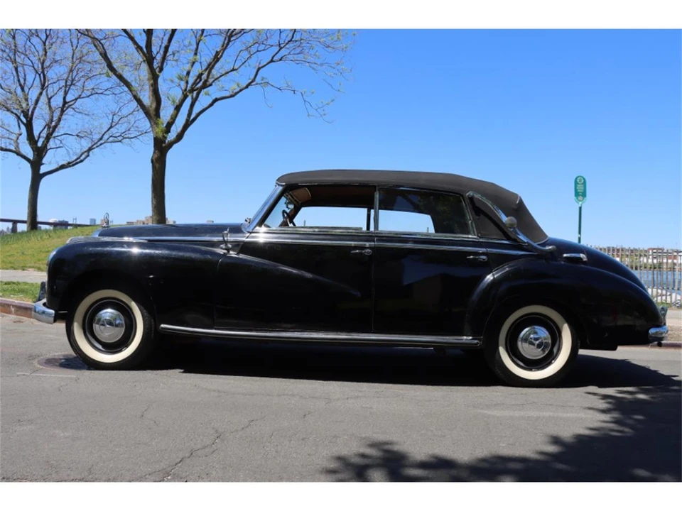 1954 Mercedes-Benz W186 & W189 Adenauer - Image 4 of 8