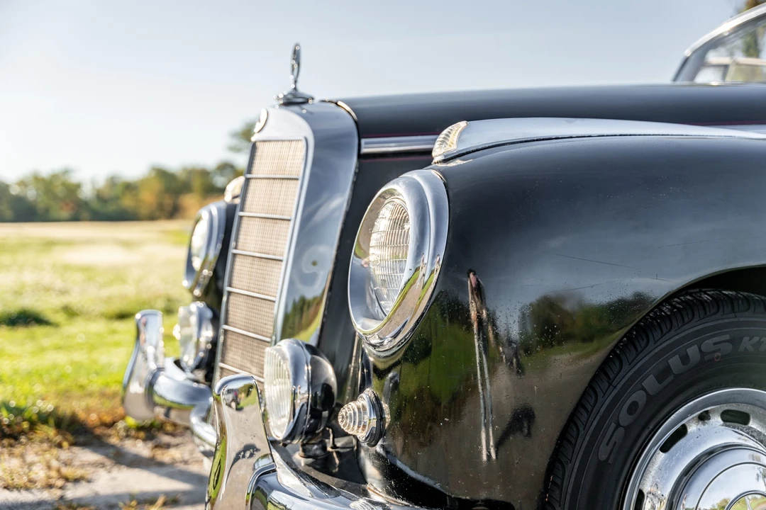 1954 Mercedes-Benz W186 & W189 Adenauer - Image 21 of 31
