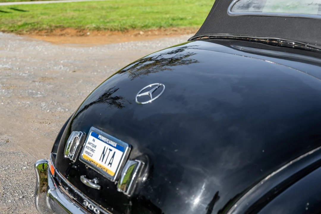 1954 Mercedes-Benz W186 & W189 Adenauer - Image 23 of 31