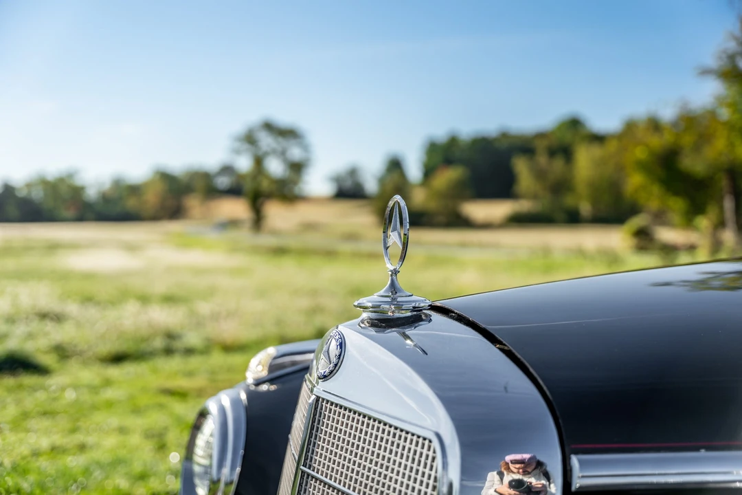 1954 Mercedes-Benz W186 & W189 Adenauer - Image 30 of 31