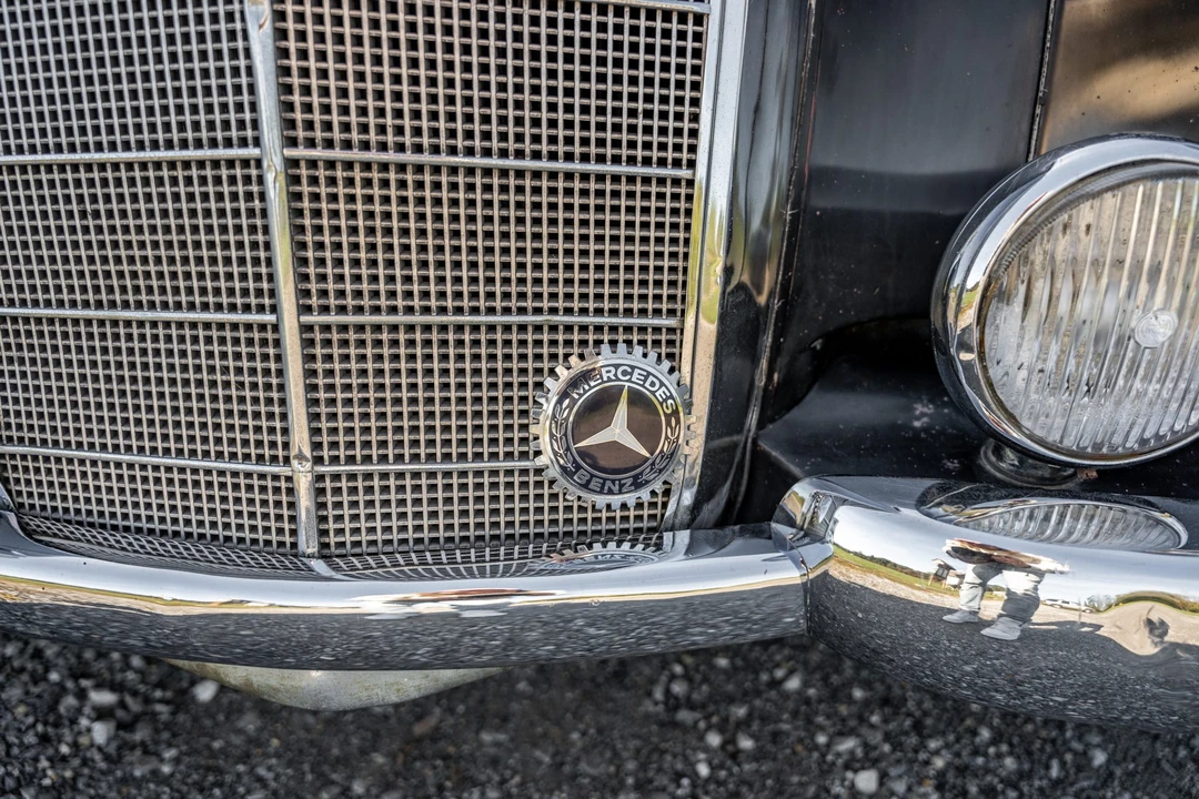 1954 Mercedes-Benz W186 & W189 Adenauer - Image 18 of 31