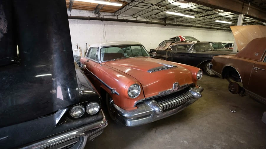 1954 Mercury Monterey - Image 2 of 19