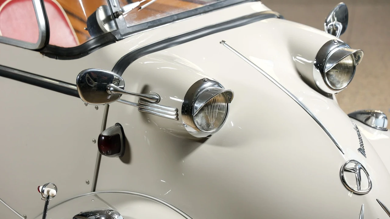 1954 Messerschmitt - Image 7 of 31
