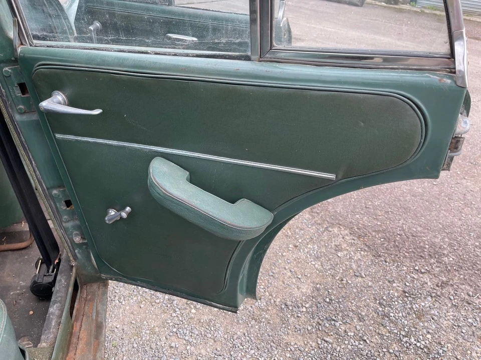 1954 Morris Minor - Image 12 of 30