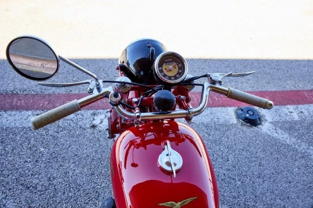 1954 Moto Guzzi Airone - Image 4 of 7