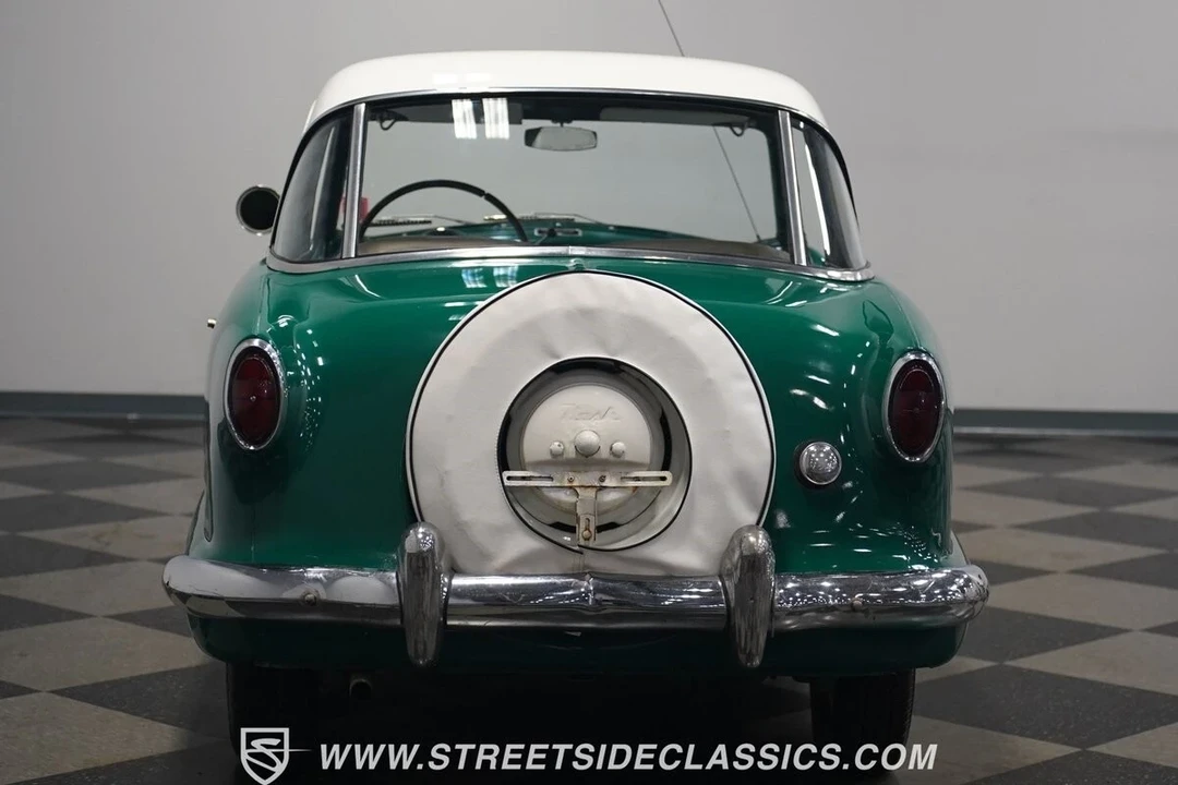 1954 Nash Metropolitan - Image 13 of 21