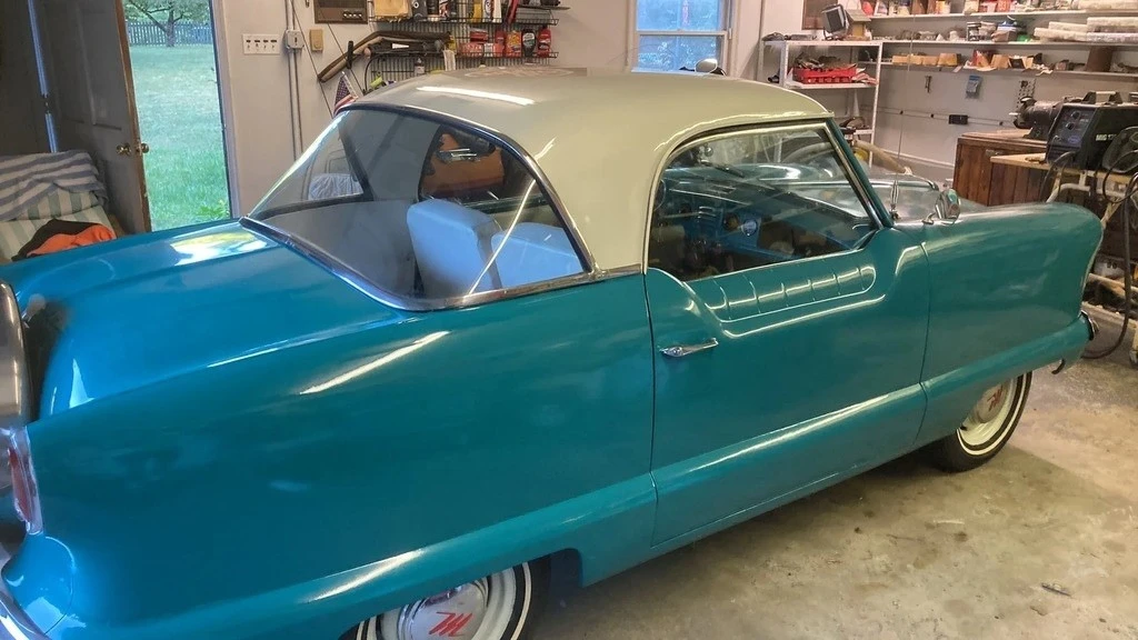 1954 Nash Metropolitan - Image 4 of 8