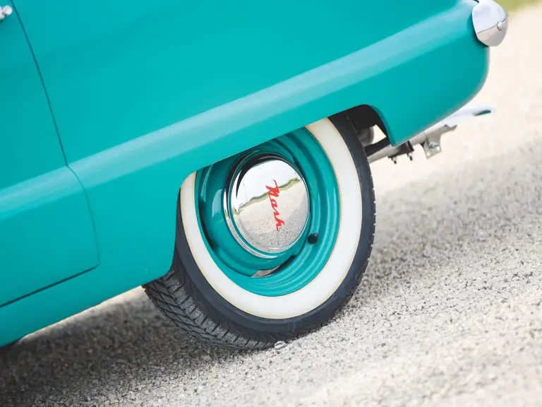 1954 Nash Metropolitan - Image 11 of 27