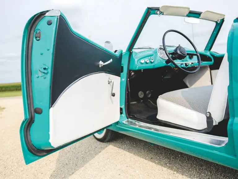 1954 Nash Metropolitan - Image 16 of 27