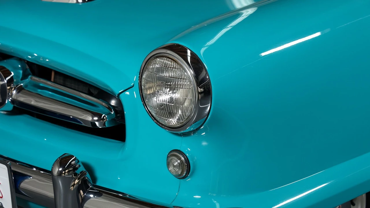 1954 Nash Metropolitan - Image 8 of 31