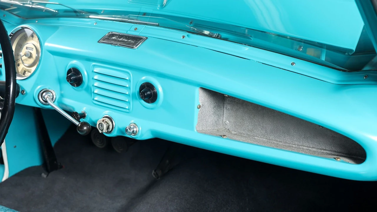 1954 Nash Metropolitan - Image 26 of 31