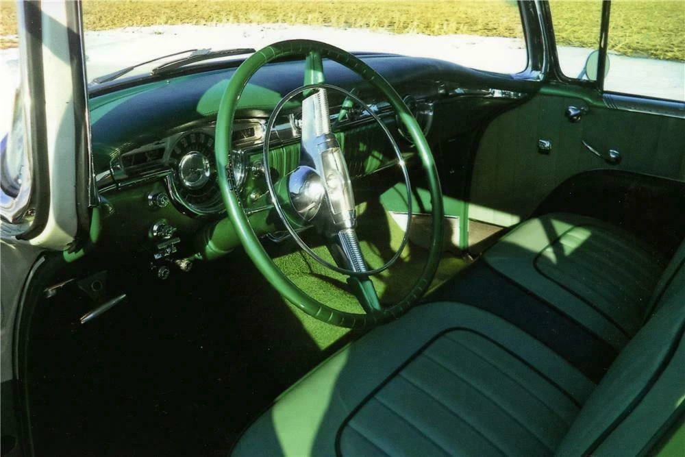 1954 Oldsmobile 98 - Image 4 of 4