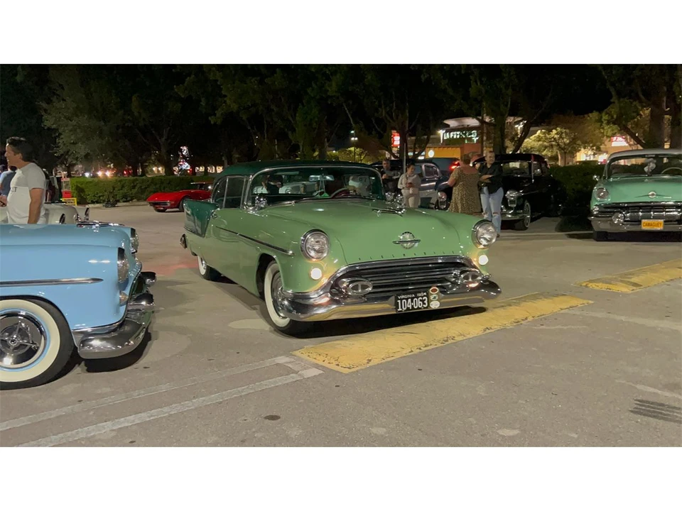 1954 Oldsmobile 88 - Image 10 of 22