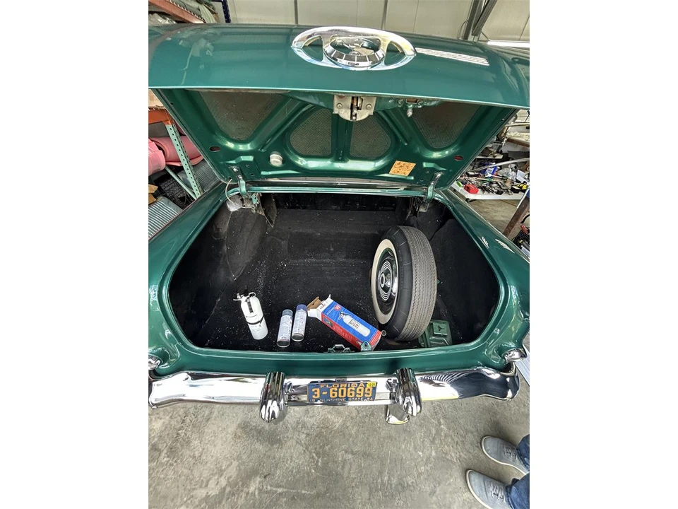 1954 Oldsmobile 88 - Image 15 of 22
