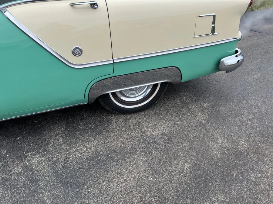 1954 Oldsmobile 88 - Image 5 of 6