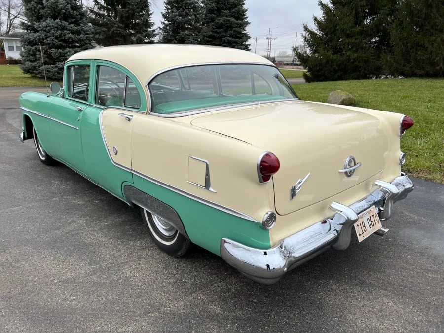 1954 Oldsmobile 88 - Image 3 of 6
