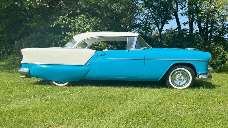 1954 Oldsmobile 88 - Image 2 of 16