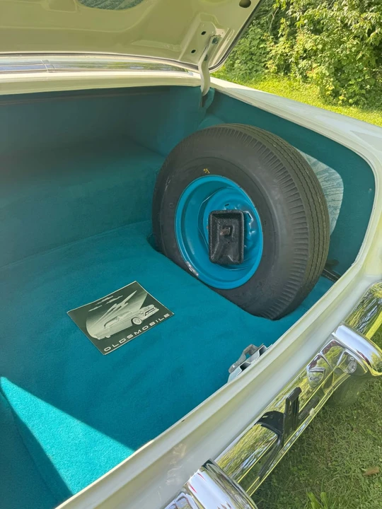 1954 Oldsmobile 88 - Image 16 of 16