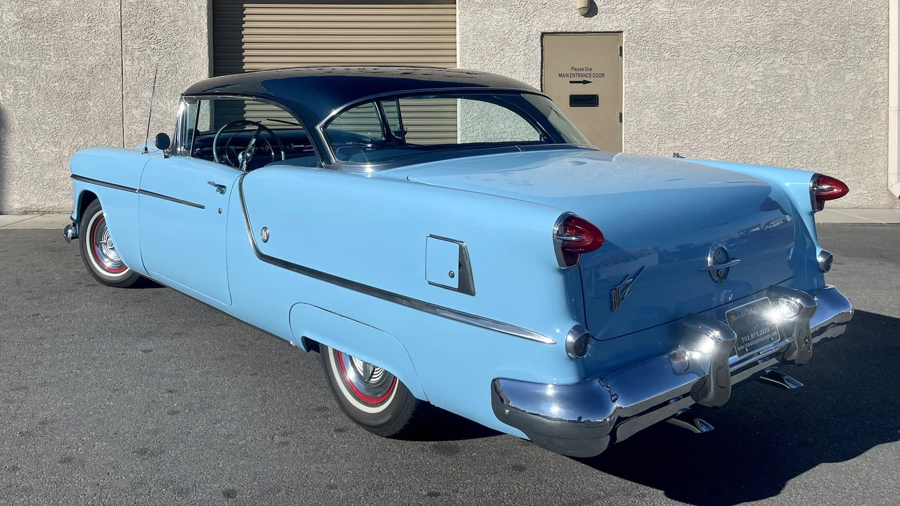 1954 Oldsmobile 88 - Image 7 of 8