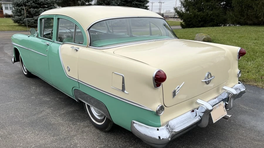 1954 Oldsmobile 88 - Image 2 of 4