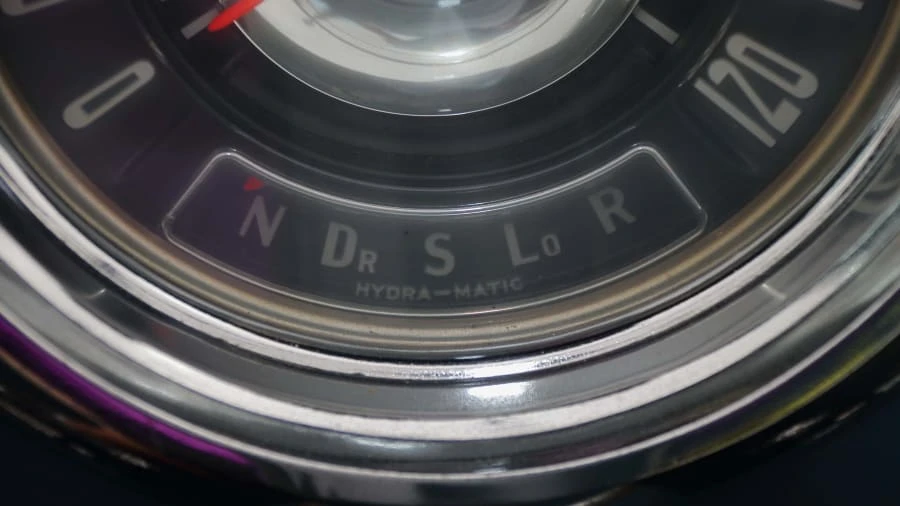 1954 Oldsmobile 98 - Image 10 of 25