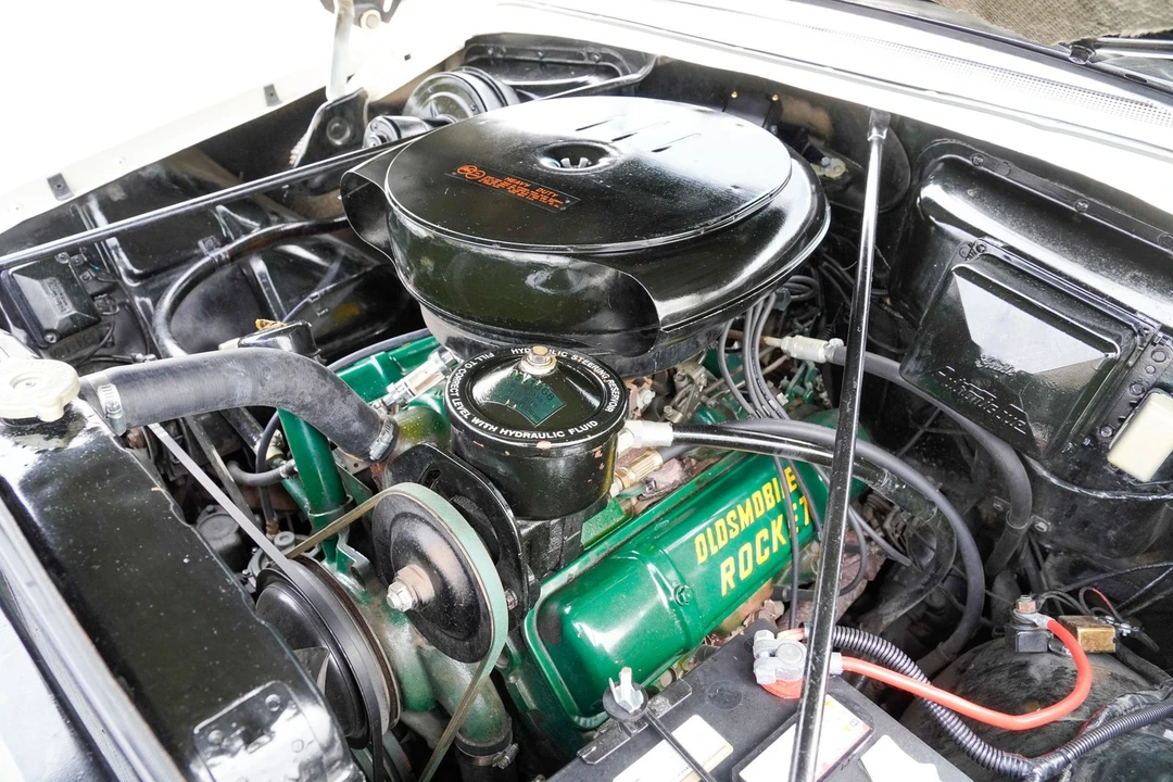 1954 Oldsmobile 98 - Image 19 of 31