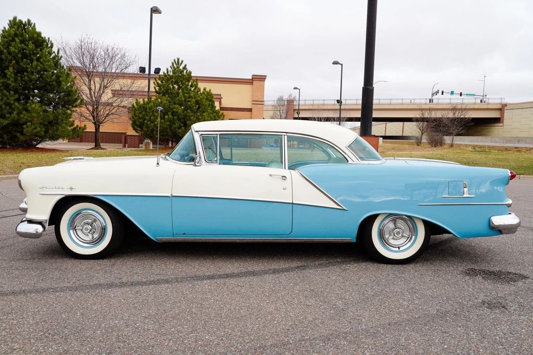 1954 Oldsmobile 98 - Image 7 of 31