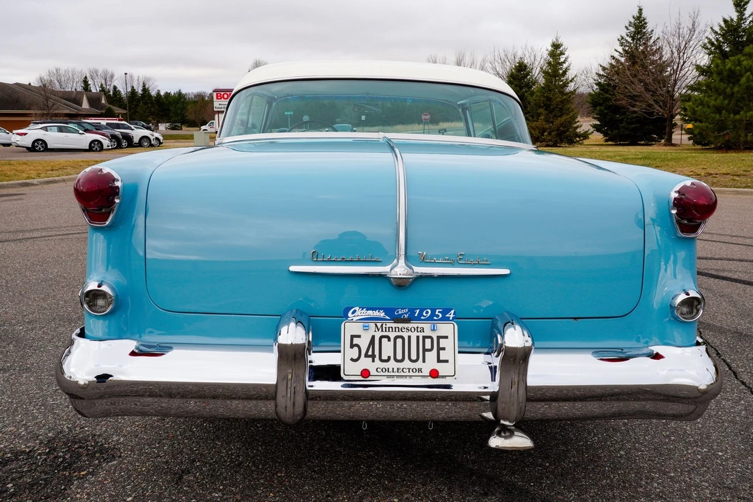 1954 Oldsmobile 98 - Image 5 of 31