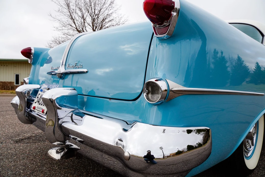 1954 Oldsmobile 98 - Image 27 of 31