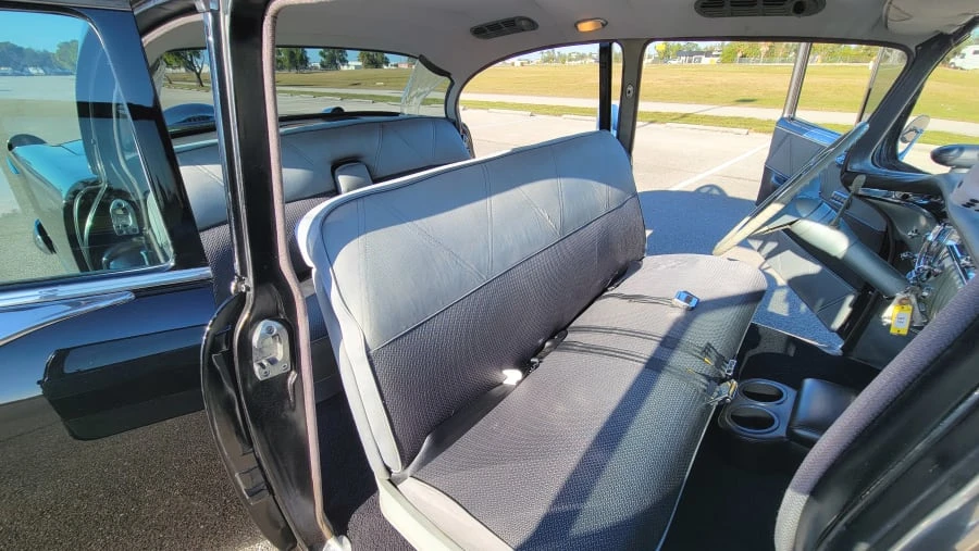 1954 Oldsmobile 98 - Image 20 of 31