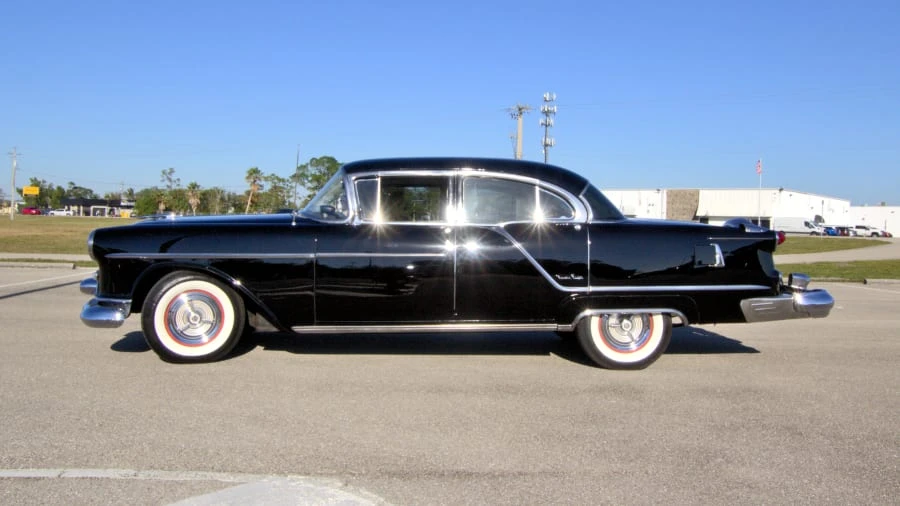 1954 Oldsmobile 98 - Image 2 of 31