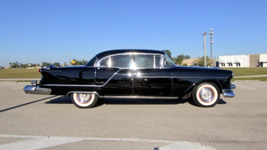 1954 Oldsmobile 98 - Image 7 of 31