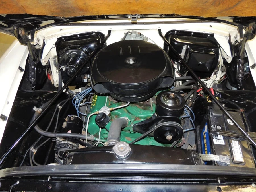1954 Oldsmobile 98 - Image 10 of 12