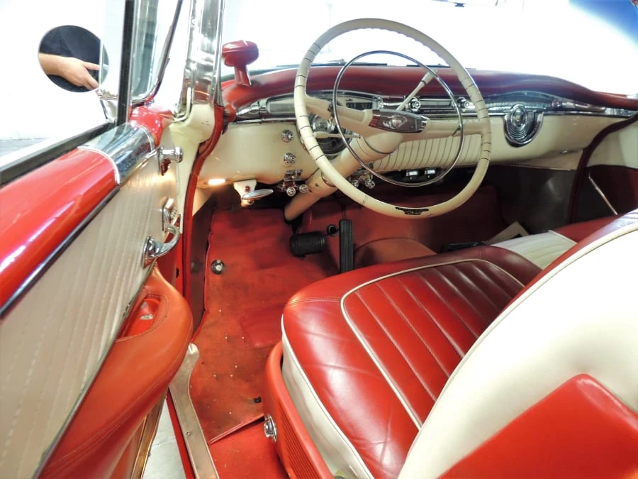 1954 Oldsmobile 98 - Image 4 of 12