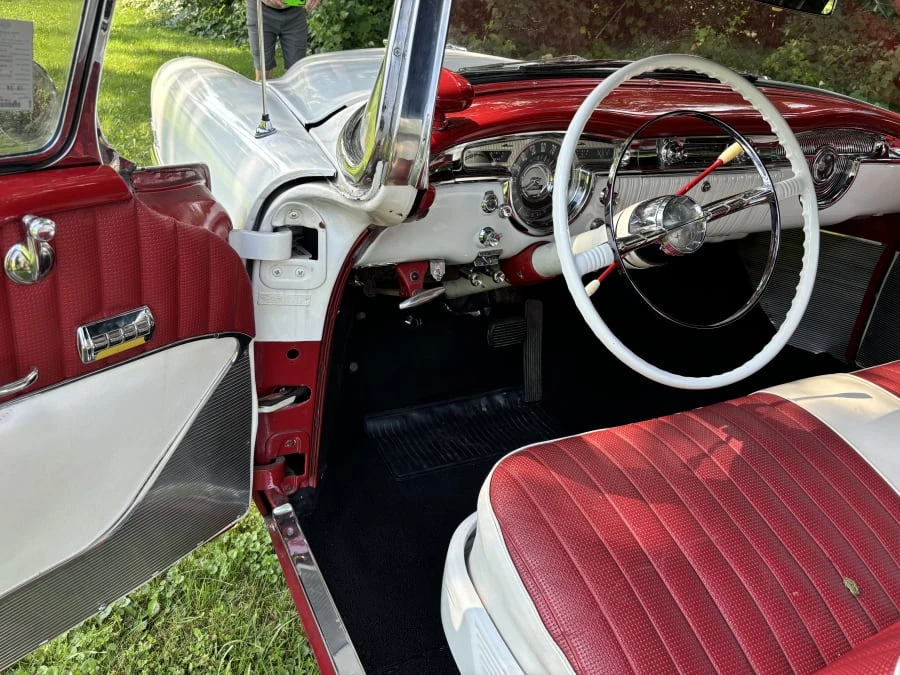 1954 Oldsmobile 98 - Image 23 of 28