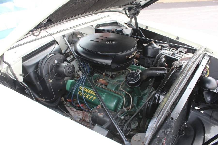 1954 Oldsmobile 98 - Image 8 of 13