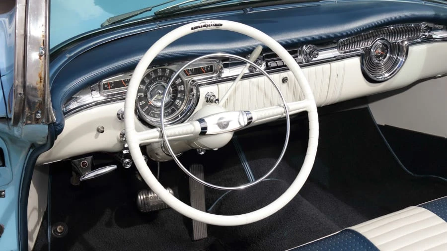 1954 Oldsmobile 98 - Image 16 of 31
