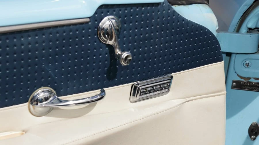 1954 Oldsmobile 98 - Image 28 of 31