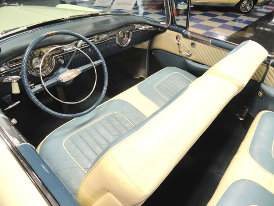 1954 Oldsmobile 98 - Image 5 of 10