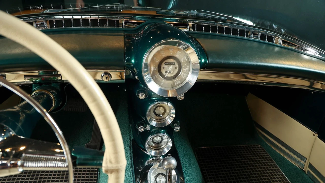 1954 Oldsmobile 88 - Image 21 of 31