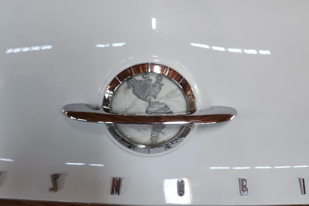 1954 Oldsmobile 98 - Image 10 of 31