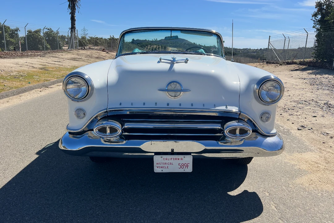 1954 Oldsmobile 98 - Image 4 of 31
