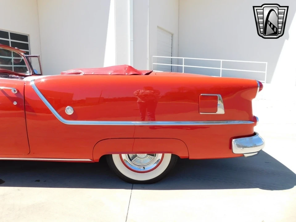 1954 Oldsmobile 88 - Image 9 of 12