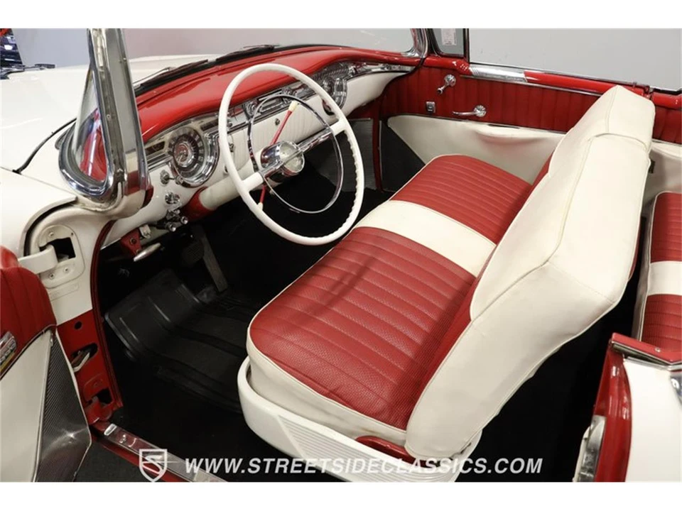 1954 Oldsmobile Starfire - Image 4 of 31