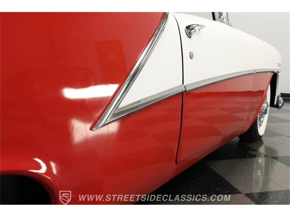 1954 Oldsmobile Starfire - Image 27 of 31