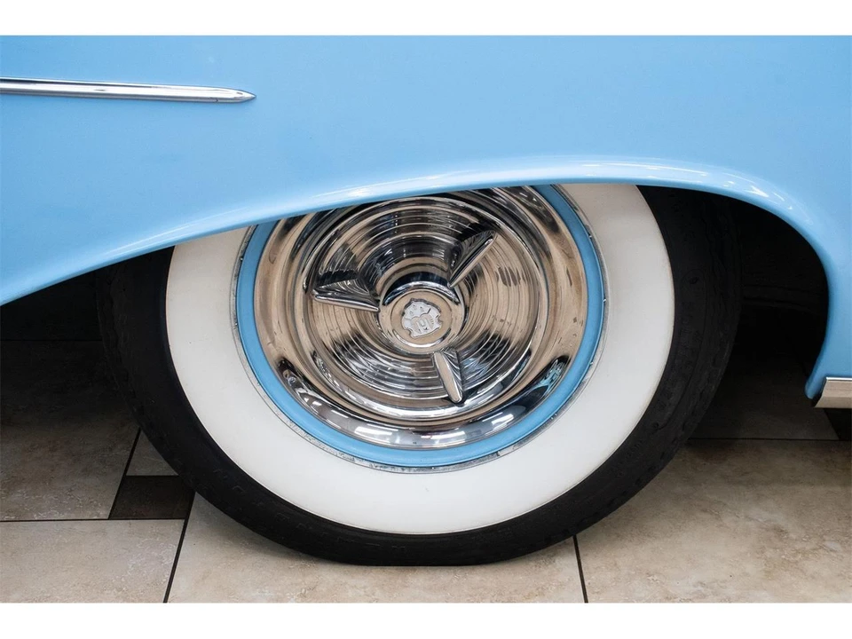 1954 Oldsmobile Starfire - Image 19 of 31